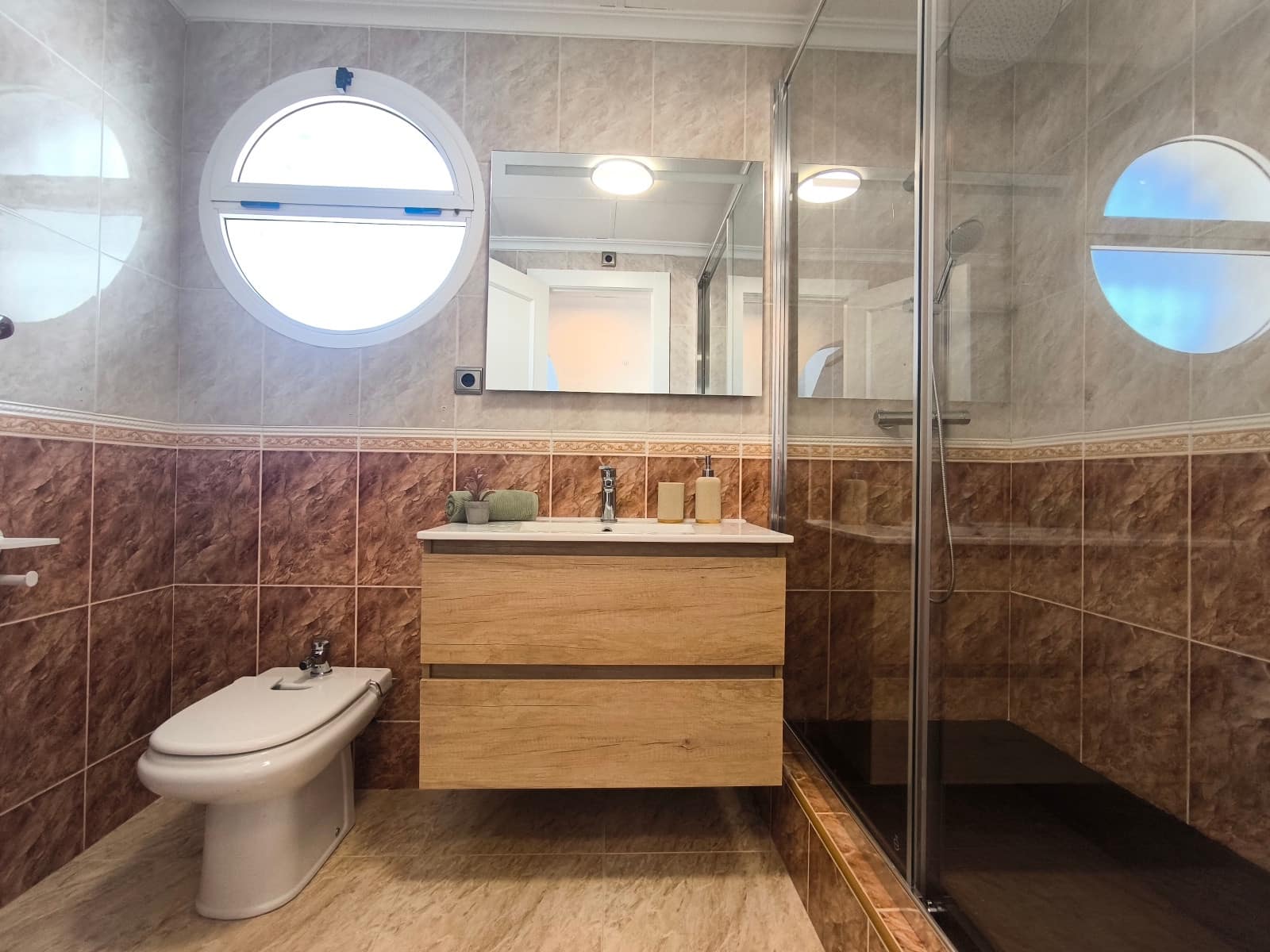 3 chambre Villa/Maison à vendre à Villamartin avec piscine - 399 900 € (Ref: 9472788)