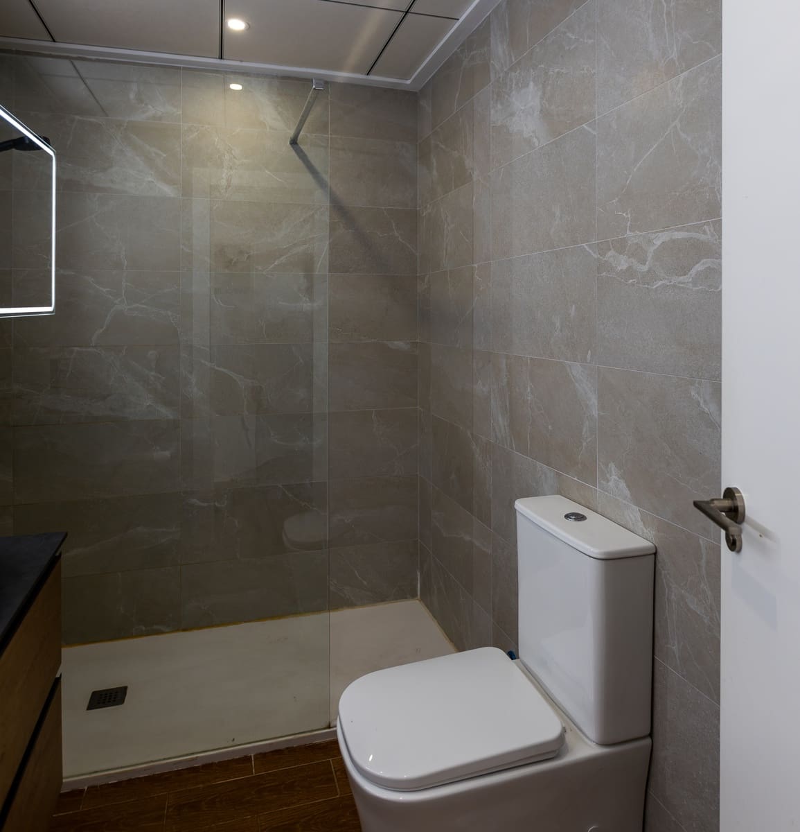 Casa de 3 habitaciones en Aguas Nuevas en venta con piscina - 205.000 € (Ref: 9474036)