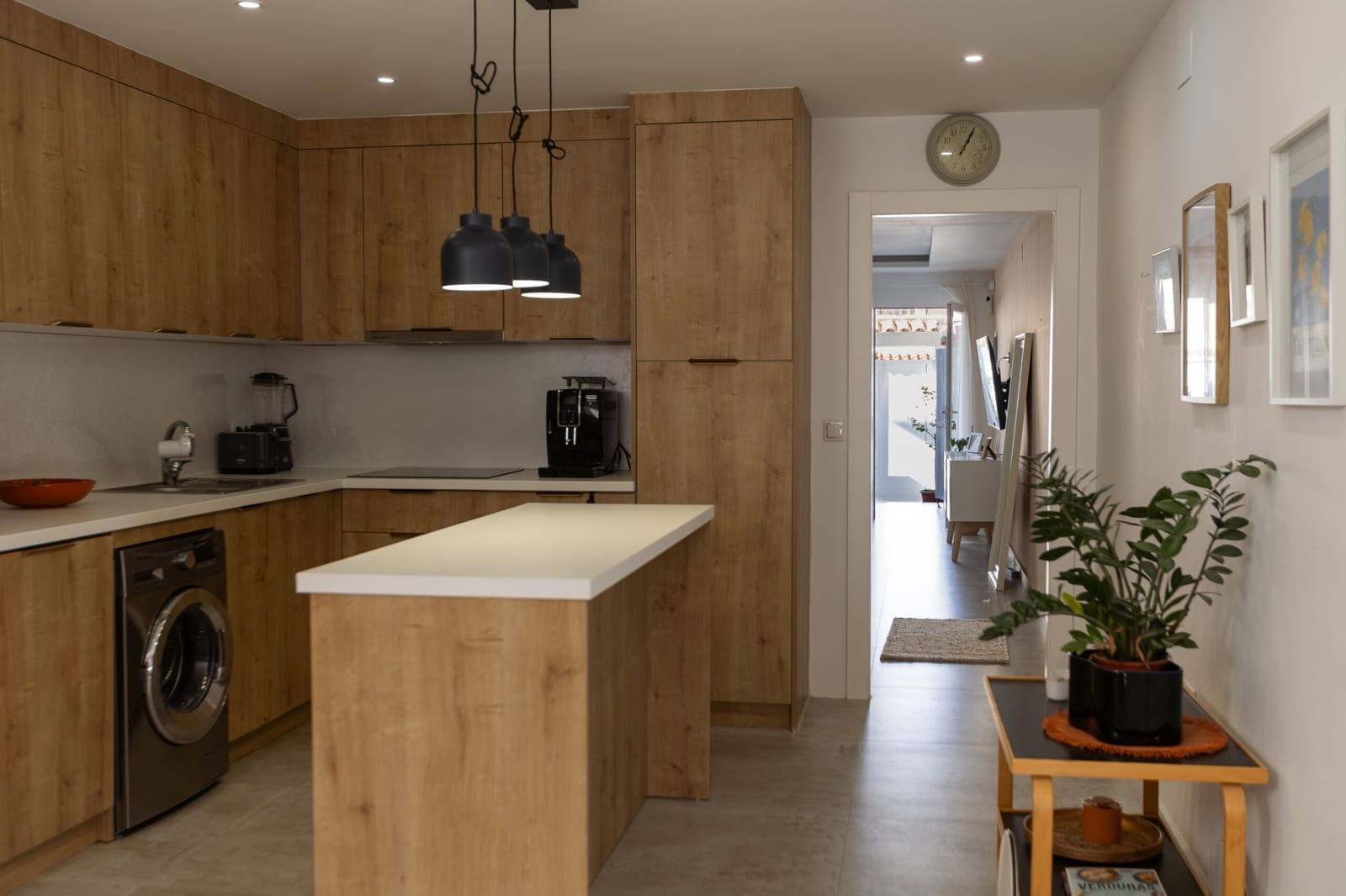 Casa de 3 habitaciones en Aguas Nuevas en venta con piscina - 205.000 € (Ref: 9474036)