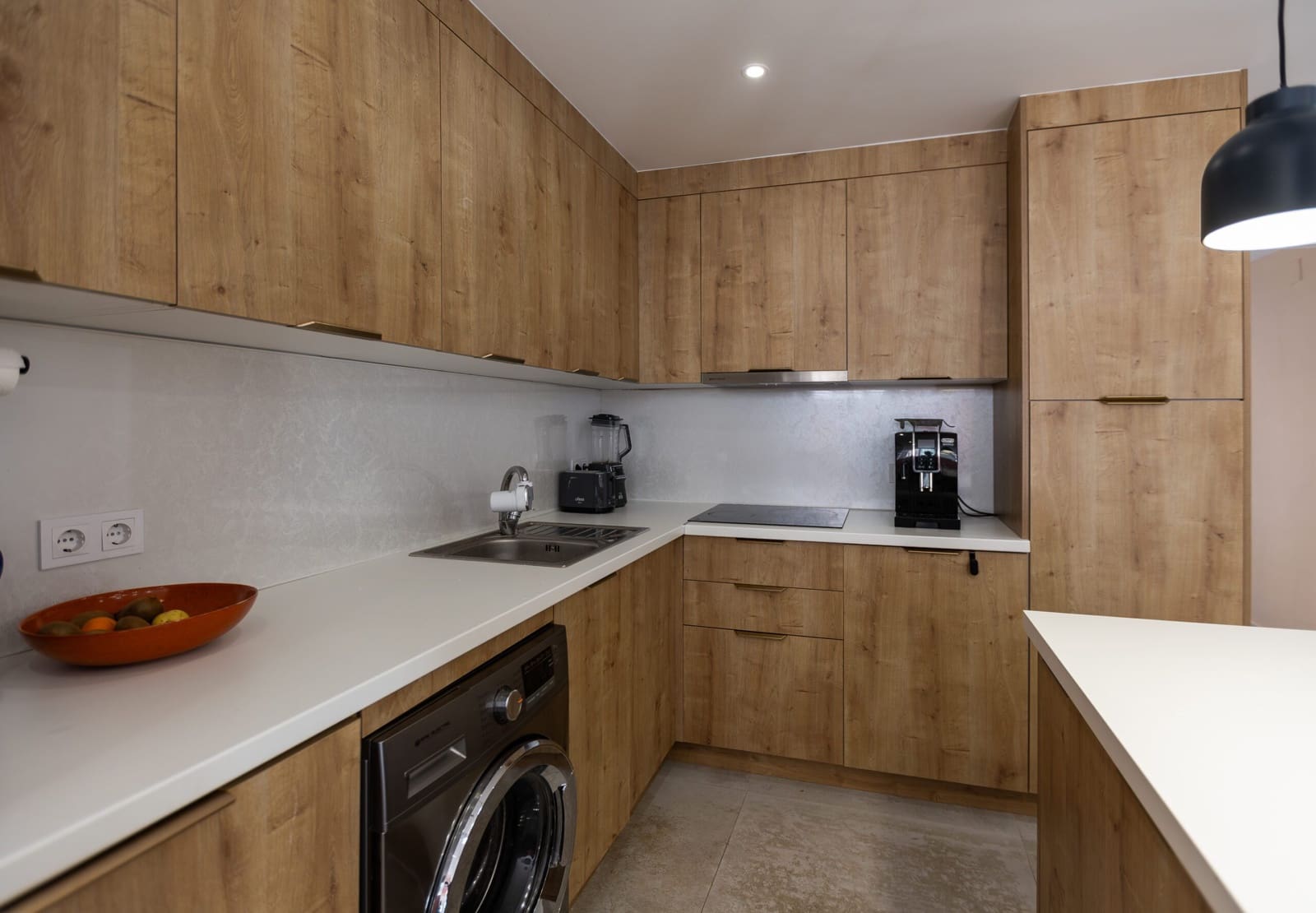 Casa de 3 habitaciones en Aguas Nuevas en venta con piscina - 205.000 € (Ref: 9474036)