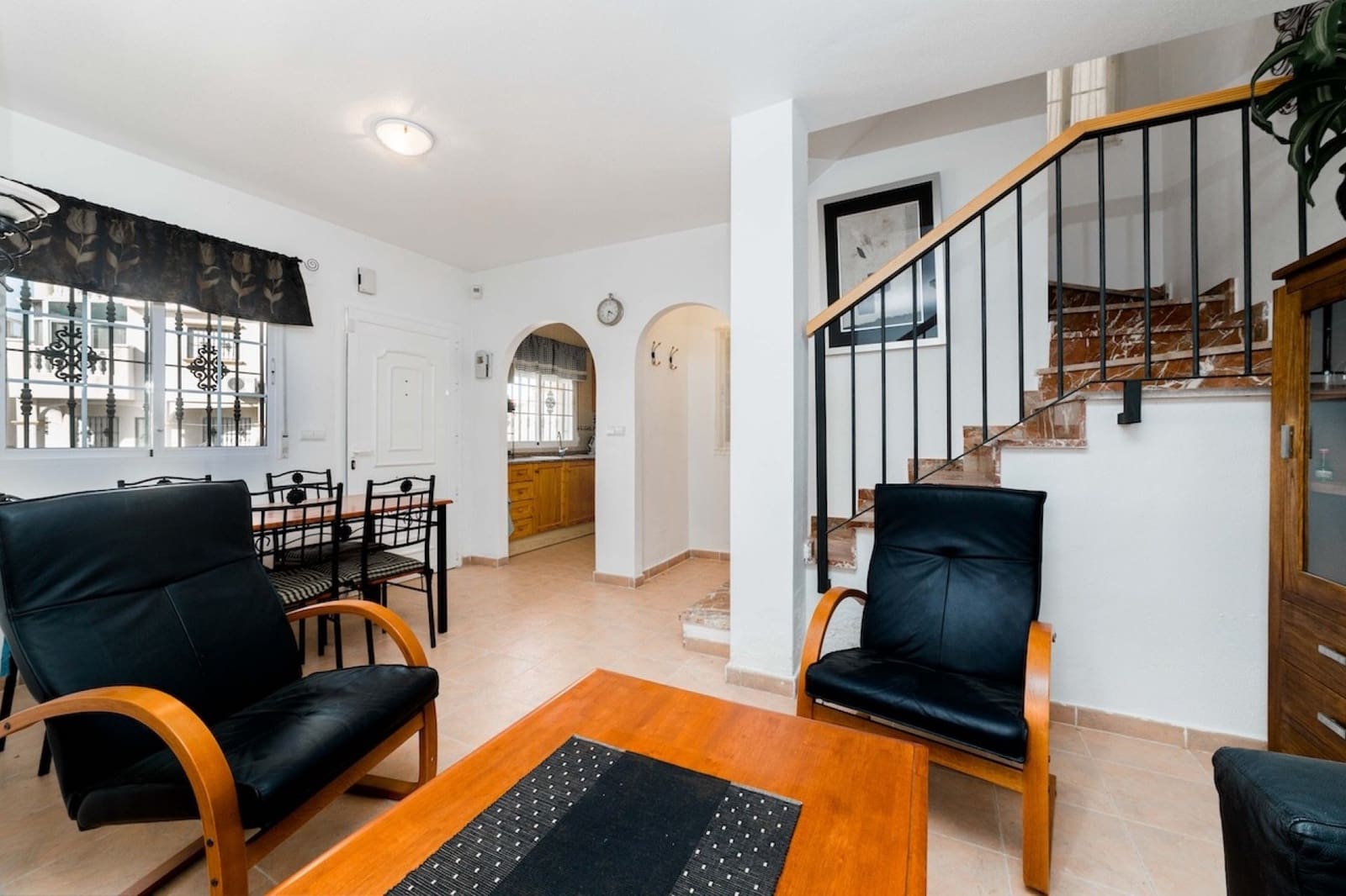 2 slaapkamer Villa te koop in Villamartin met zwembad - € 149.000 (Ref: 9474037)