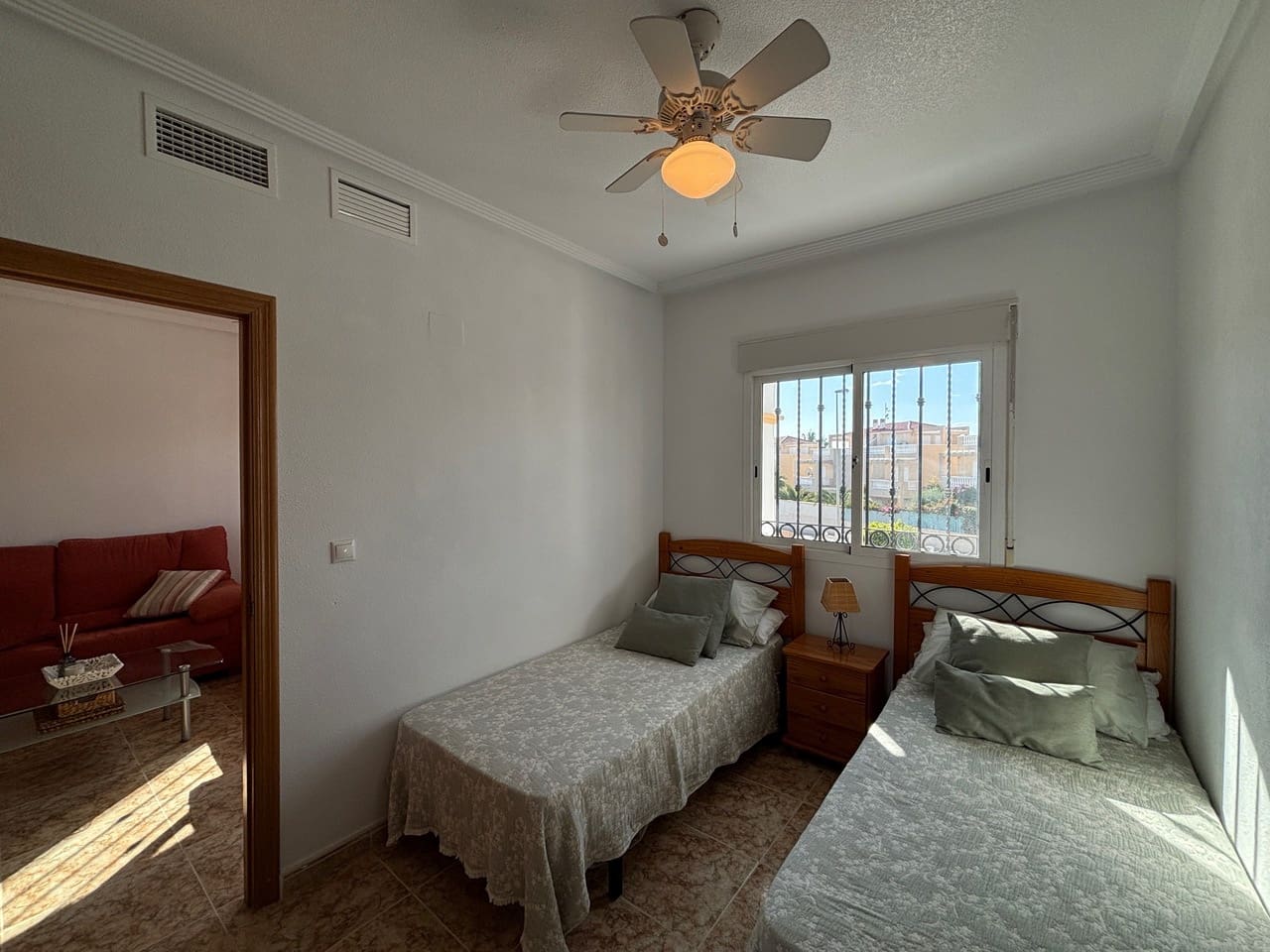 2 slaapkamer Appartement te koop in Orihuela Costa met zwembad - € 169.950 (Ref: 9475995)