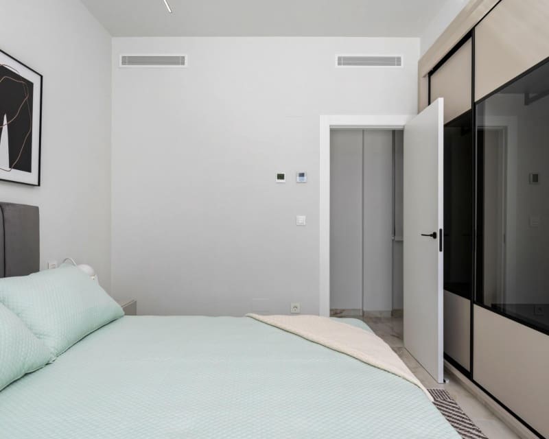 3 bedroom Villa for sale in Algorfa with pool - € 670,000 (Ref: 9478531)