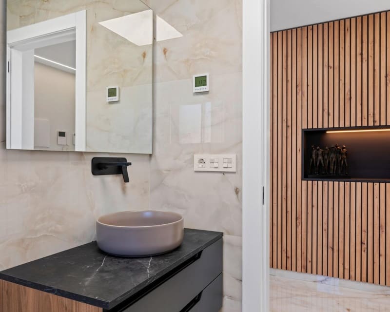 3 bedroom Villa for sale in Algorfa with pool - € 670,000 (Ref: 9478531)