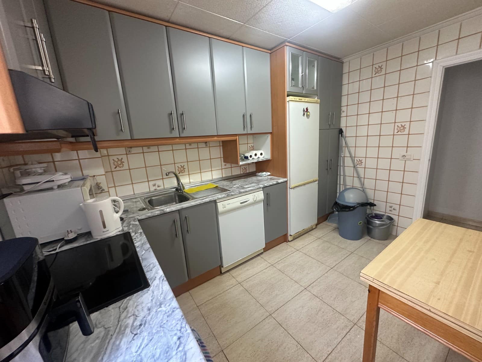 3 bedroom Apartment for sale in Jacarilla - € 72,000 (Ref: 9479132)