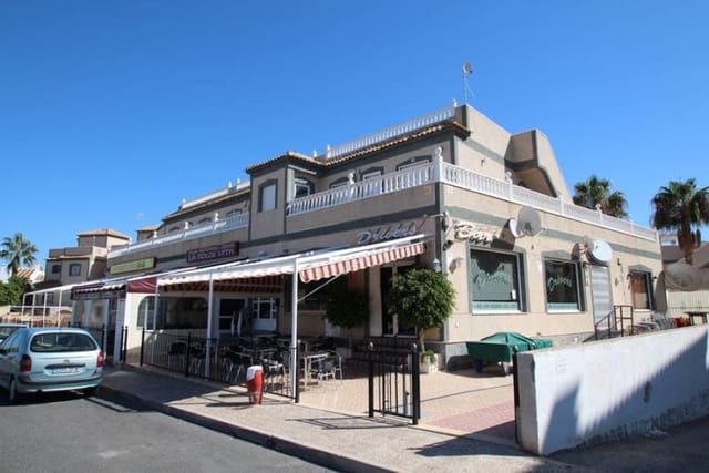 Kaupallinen myytävänä paikassa Villamartin, Orihuela mukana uima-altaan - 1 500 000 € (Ref: 9481084)