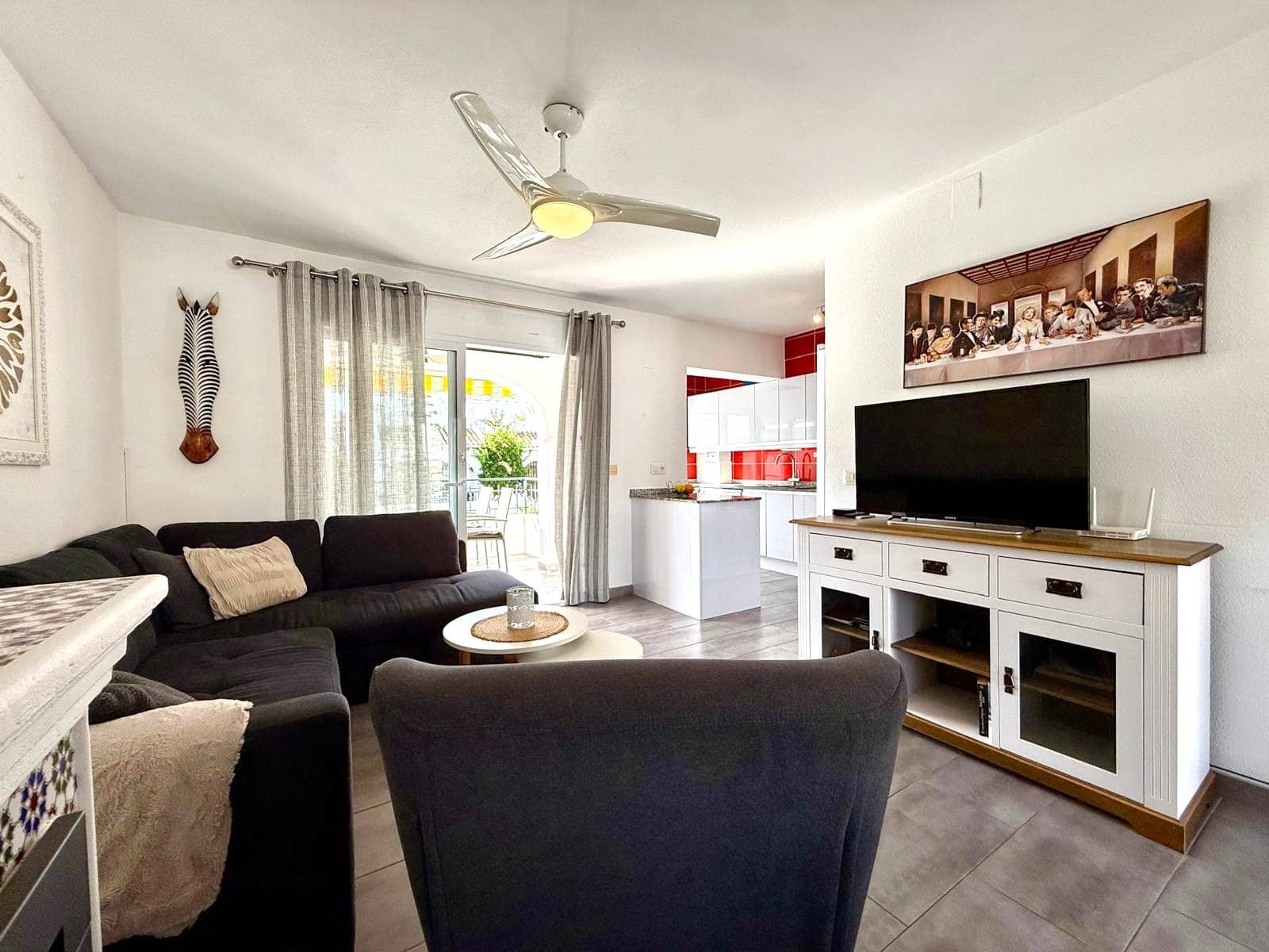 3 Zimmer Haus zu verkaufen in Villamartin mit Pool - 319.000 € (Ref: 9485407)