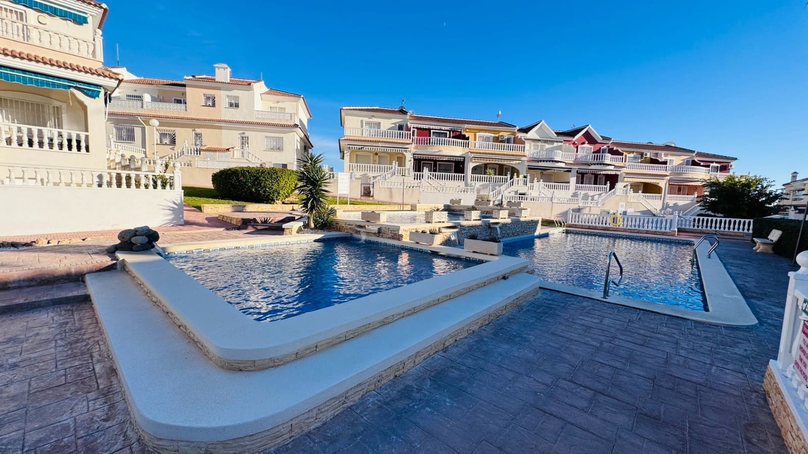 2 sovrum Hus till salu i Ciudad Quesada med pool - 189 995 € (Ref: 9486694)