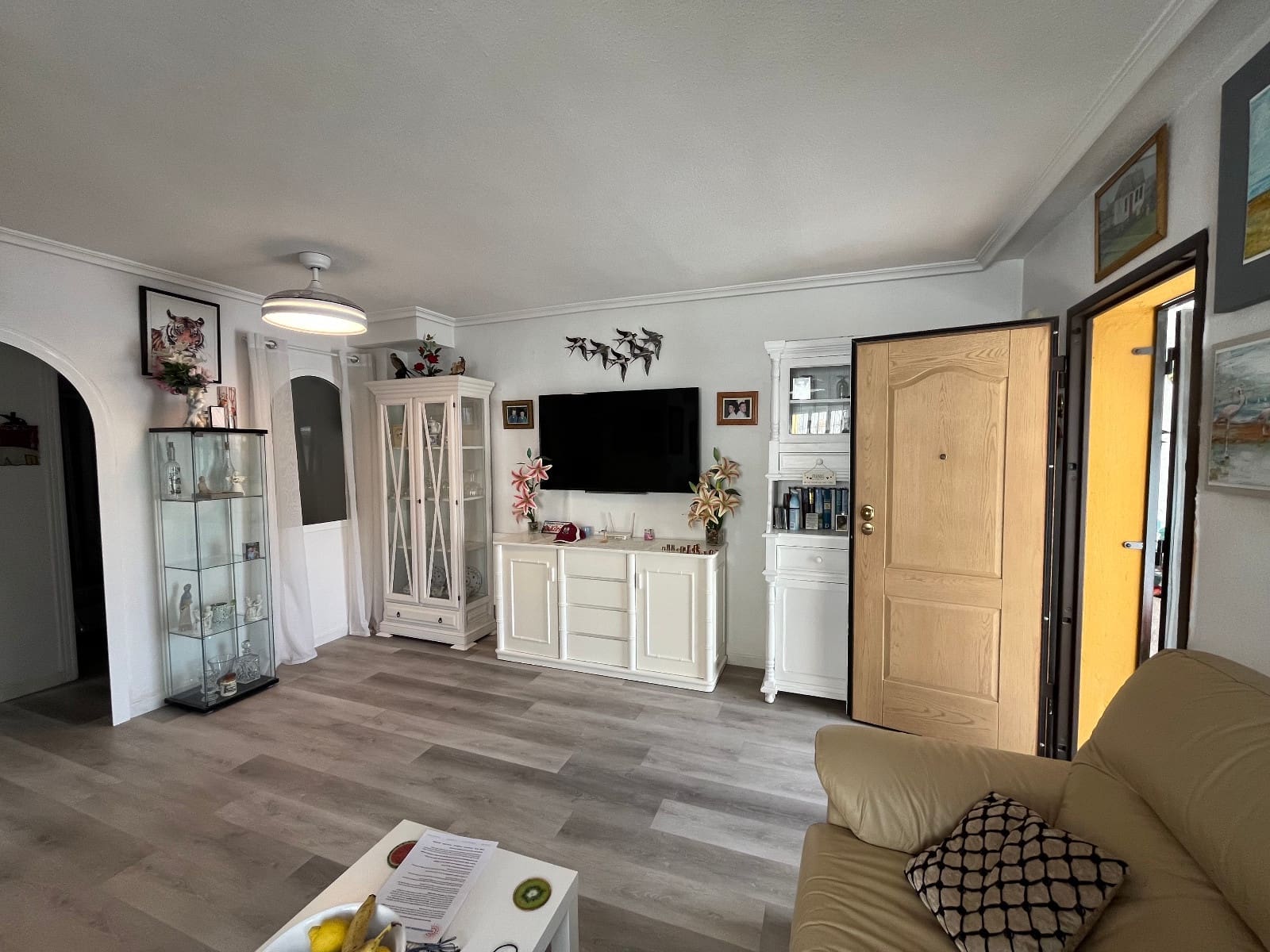 3 bedroom Villa for sale in Los Montesinos with pool - € 180,000 (Ref: 9486699)