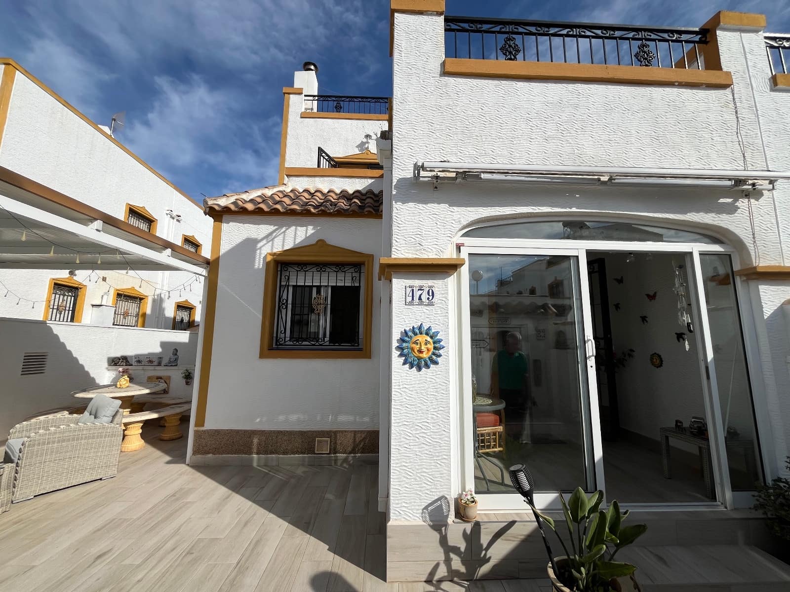 3 bedroom Villa for sale in Los Montesinos with pool - € 180,000 (Ref: 9486699)