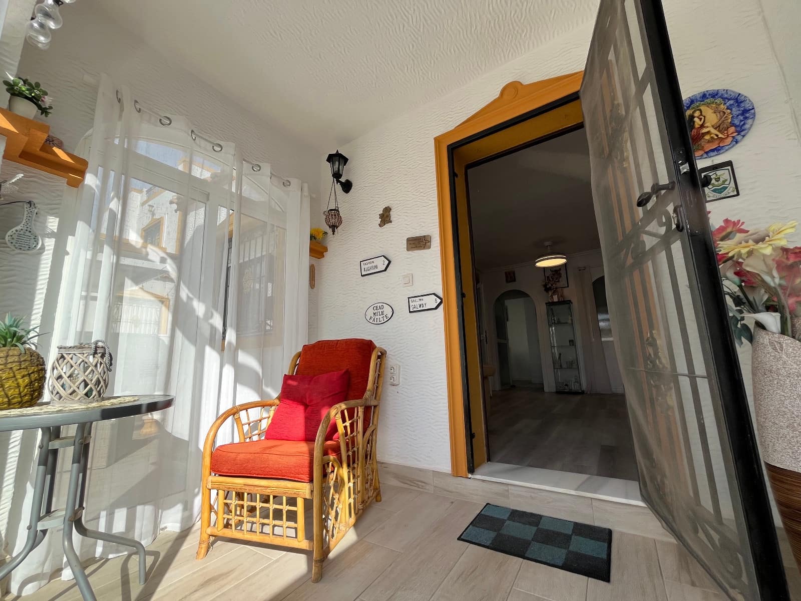 3 bedroom Villa for sale in Los Montesinos with pool - € 180,000 (Ref: 9486699)