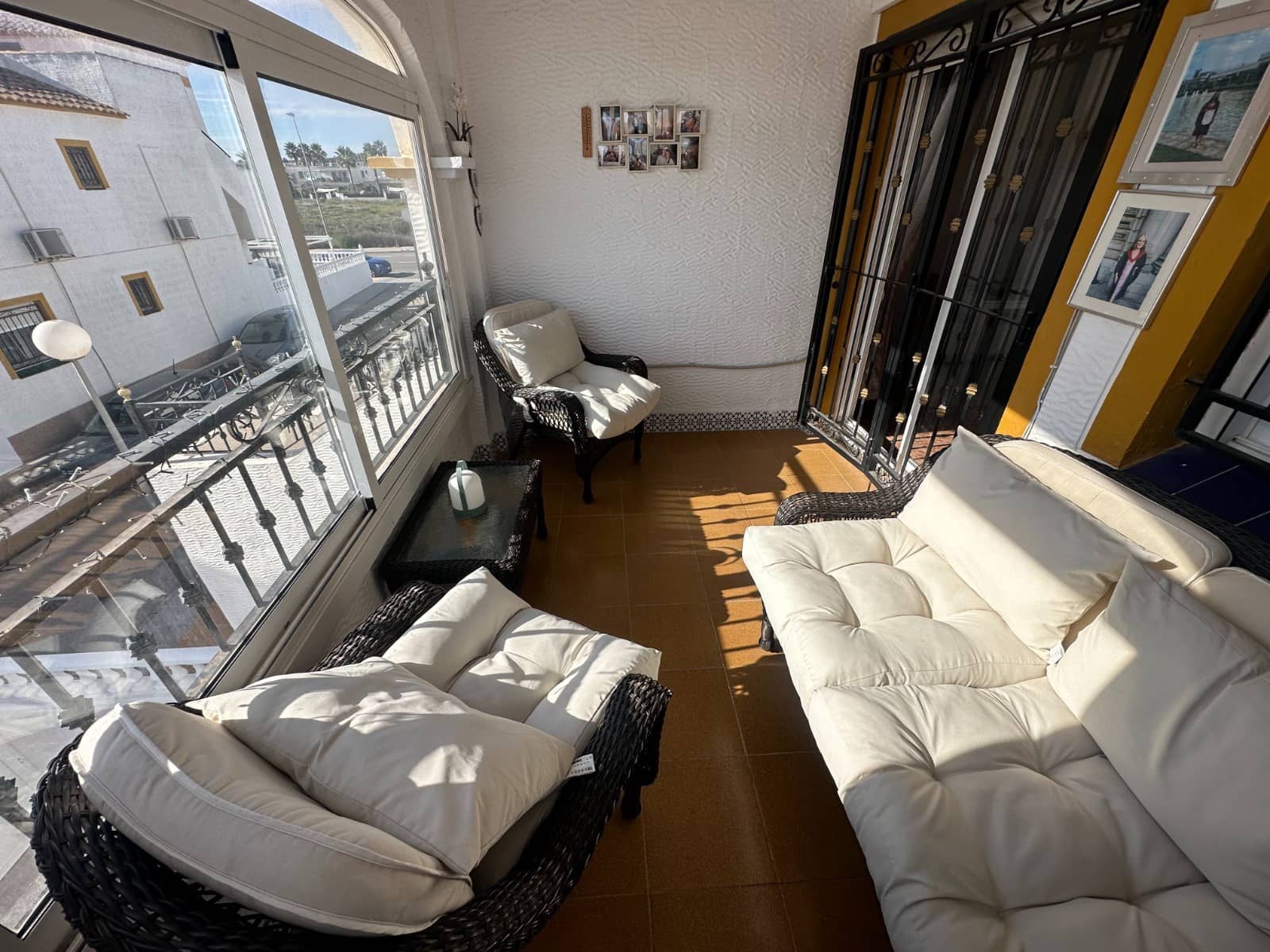 2 bedroom Apartment for sale in Los Montesinos with pool - € 130,000 (Ref: 9486700)