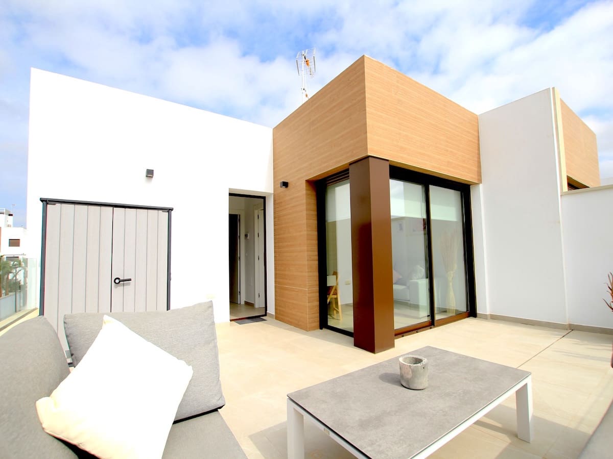 Chalet de 3 habitaciones en Algorfa en venta con piscina - 485.000 € (Ref: 9491269)