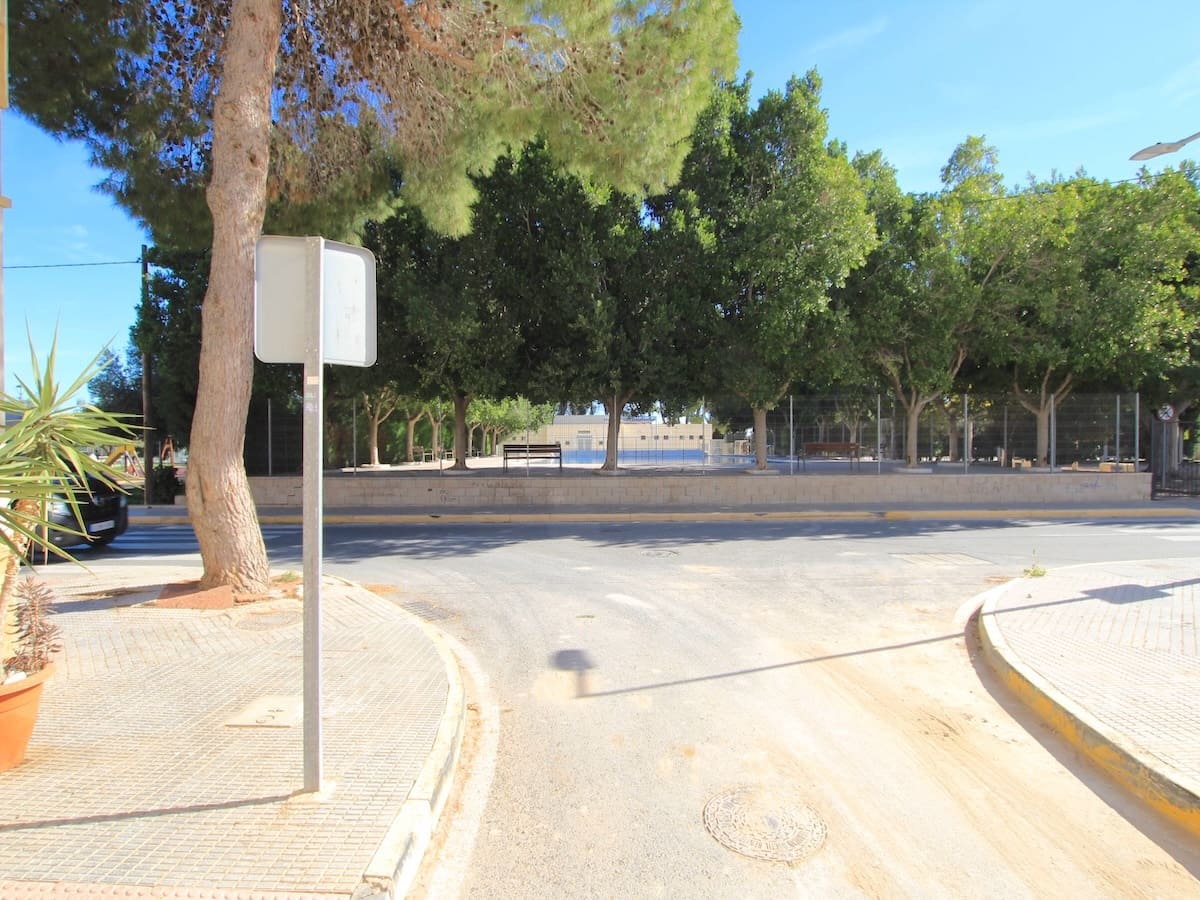 2 bedroom Apartment for sale in Heredades with pool - € 110,000 (Ref: 9491270)