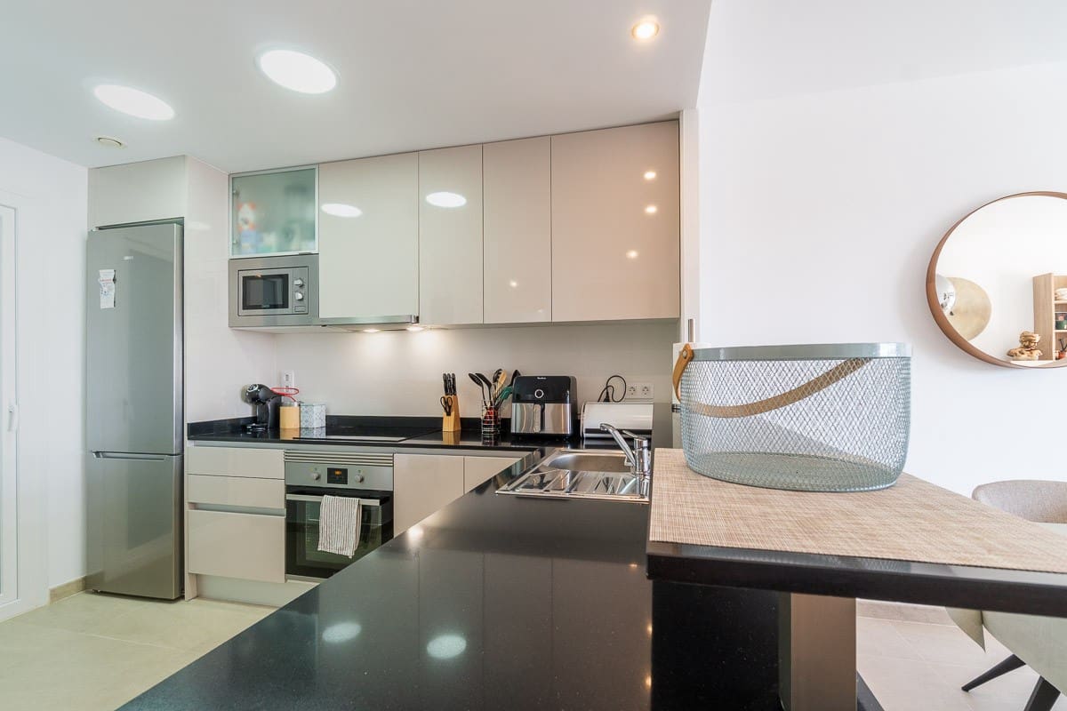 2 bedroom Apartment for sale in Playa Flamenca with pool - € 399,000 (Ref: 9494333)