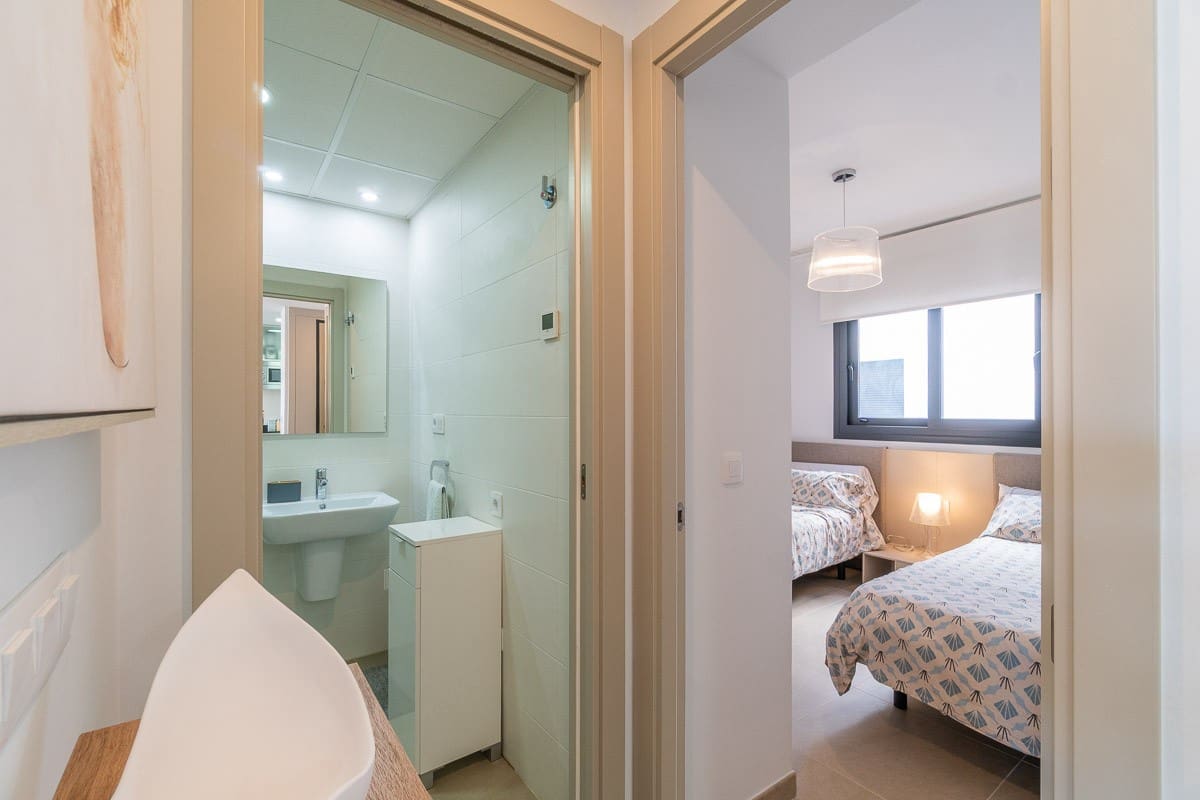 2 bedroom Apartment for sale in Playa Flamenca with pool - € 399,000 (Ref: 9494333)