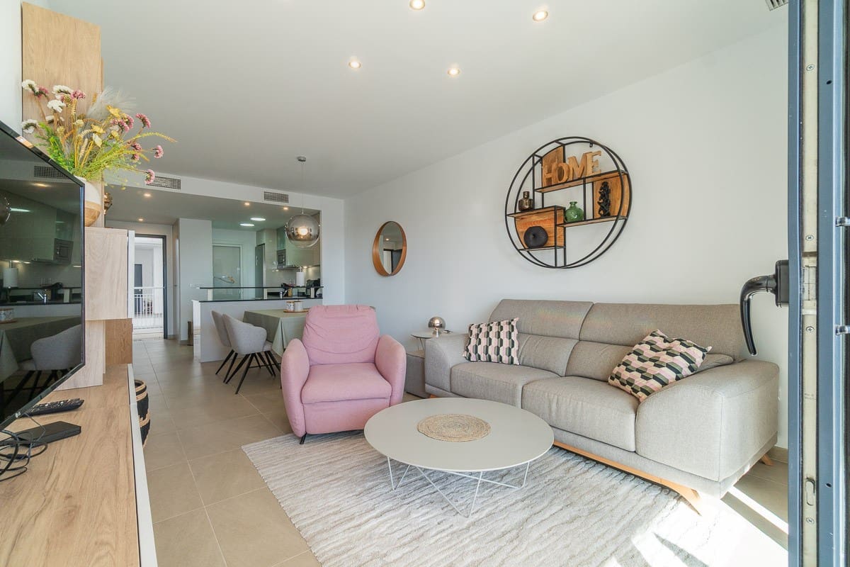 2 bedroom Apartment for sale in Playa Flamenca with pool - € 399,000 (Ref: 9494333)