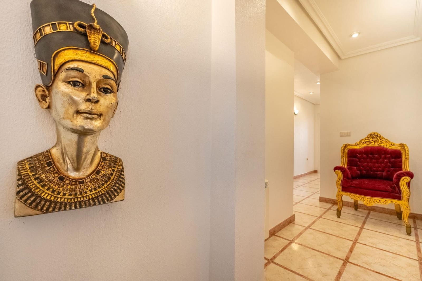 6 slaapkamer Villa te koop in El Chaparral met zwembad - € 689.000 (Ref: 9494336)