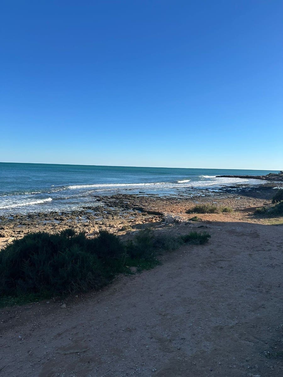 Apartamento de 2 habitaciones en Punta Prima en venta con piscina - 289.995 € (Ref: 9494337)