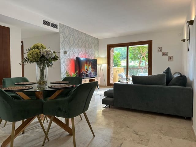 Apartamento de 2 habitaciones en Punta Prima, Torrevieja en venta con piscina - 289.995 € (Ref: 9494337)