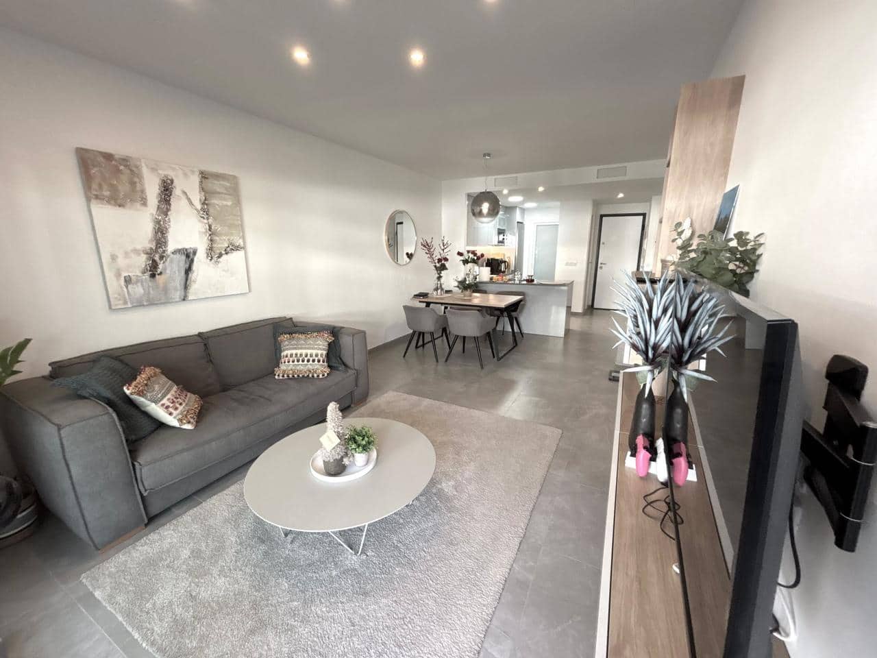 2 bedroom Apartment for sale in Playa Flamenca with pool - € 420,000 (Ref: 9496944)