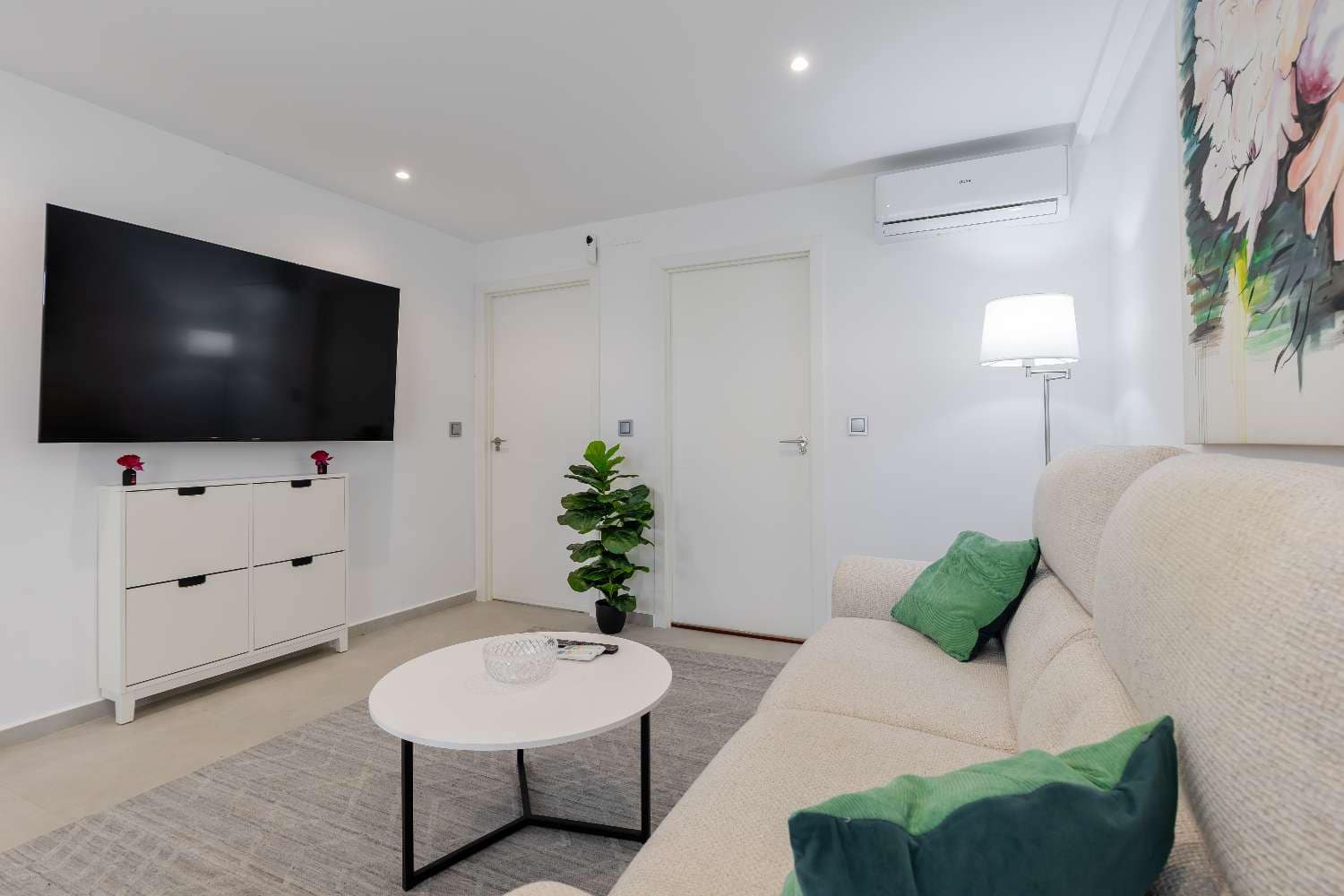 2 Zimmer Bungalow zu verkaufen in Orihuela Costa mit Pool - 175.000 € (Ref: 9496950)