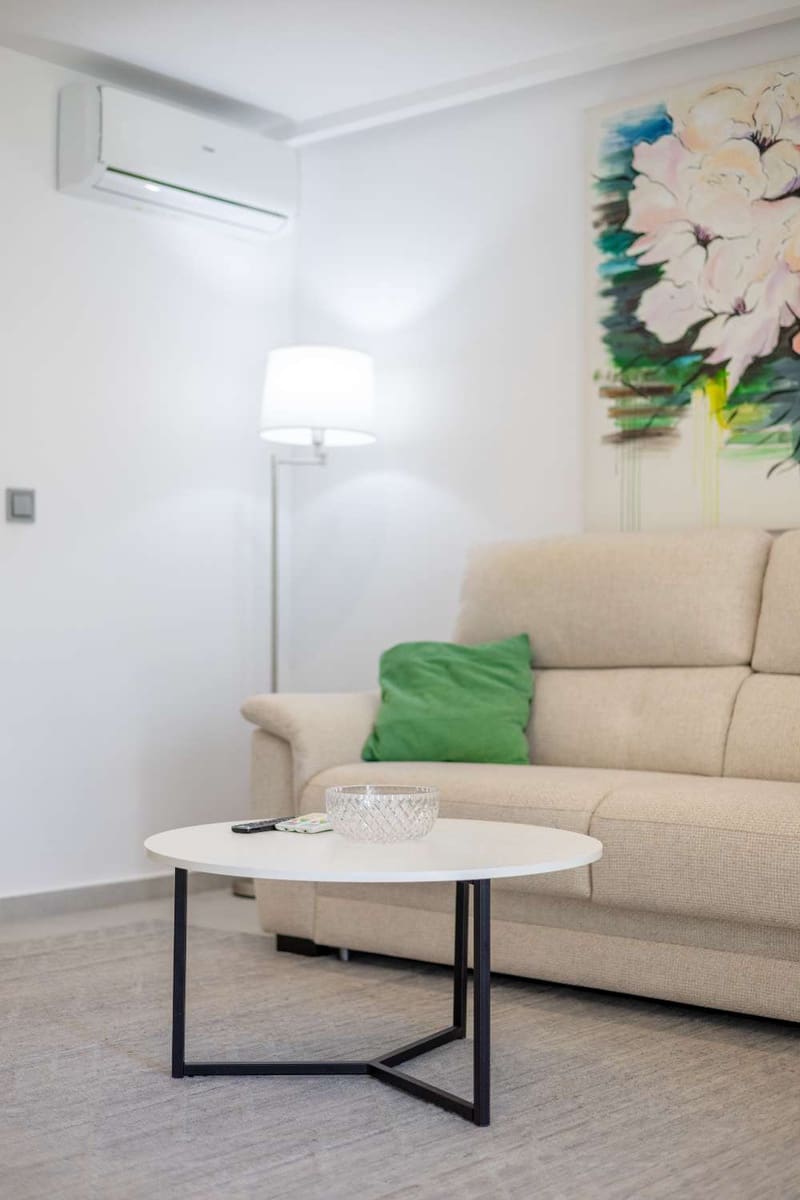 2 Zimmer Bungalow zu verkaufen in Orihuela Costa mit Pool - 175.000 € (Ref: 9496950)