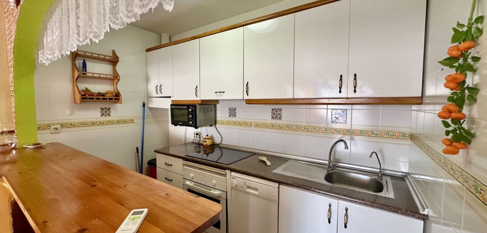 3 bedroom Townhouse for sale in Los Altos with pool - € 195,000 (Ref: 9496952)