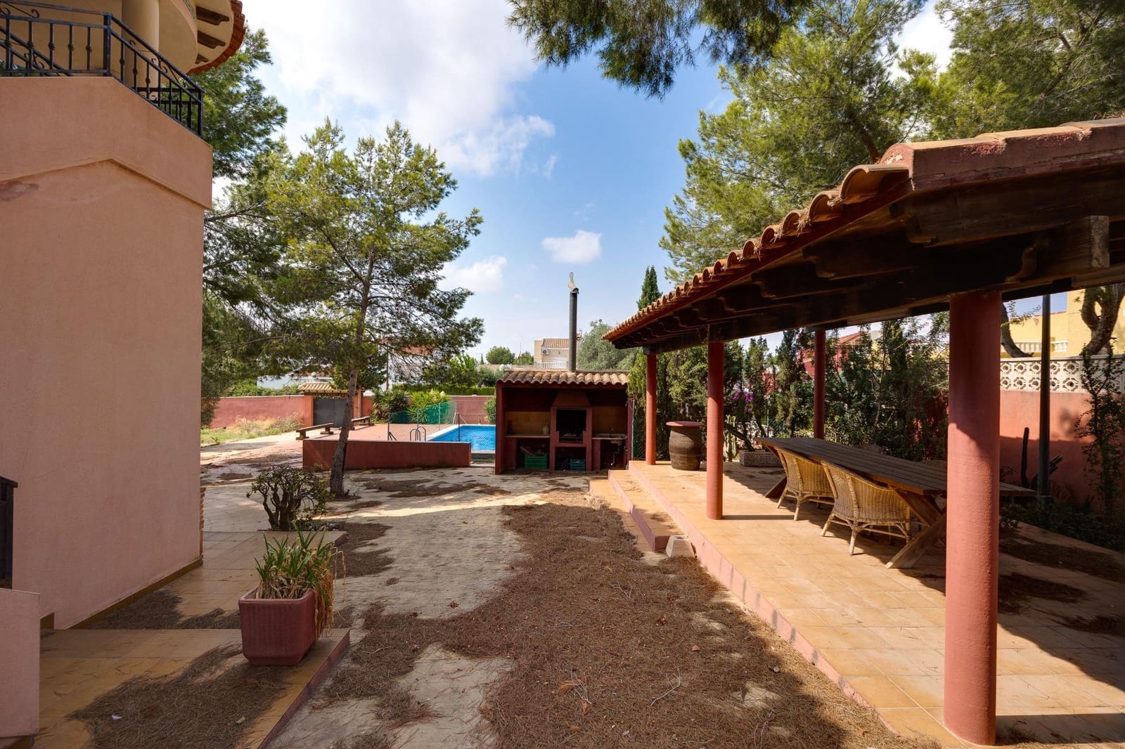 5 bedroom Villa for sale in San Miguel de Salinas with pool - € 449,950 (Ref: 9496971)