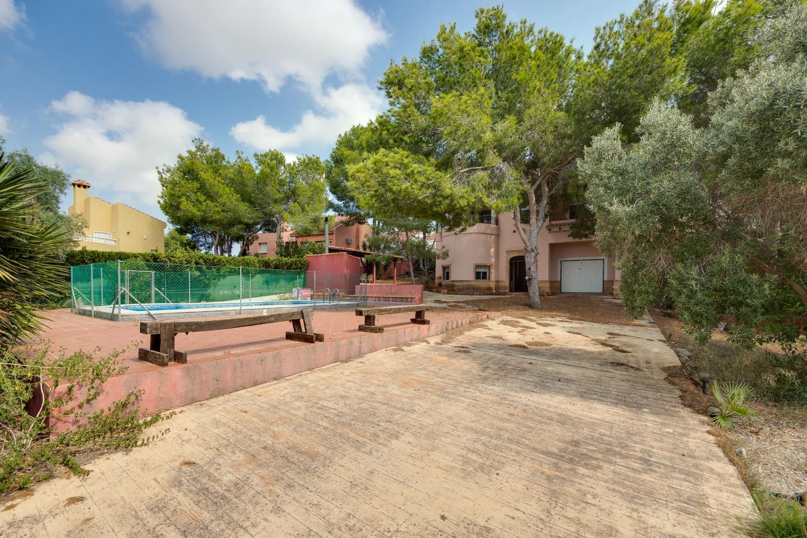 5 bedroom Villa for sale in San Miguel de Salinas with pool - € 449,950 (Ref: 9496971)