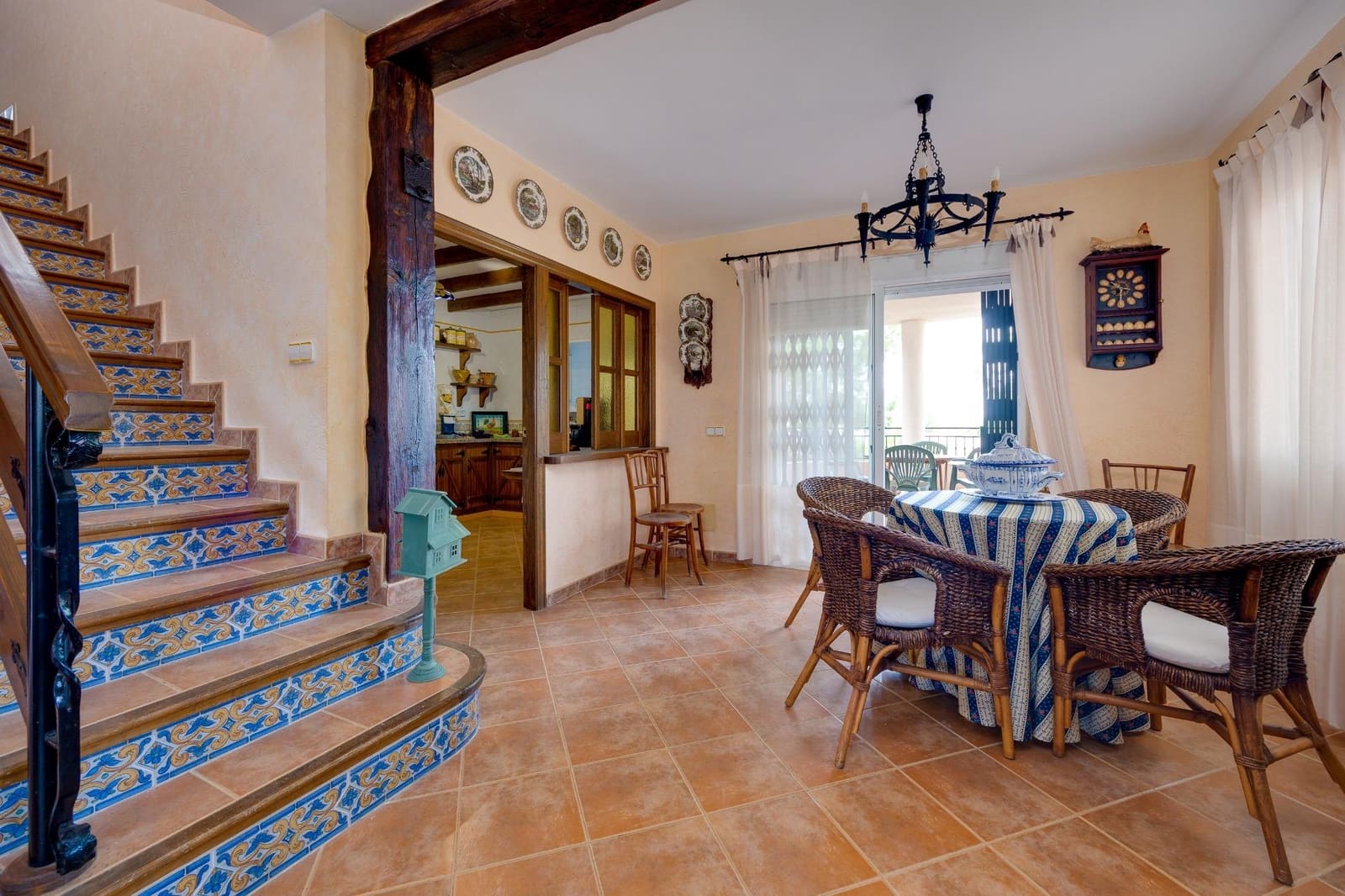 5 bedroom Villa for sale in San Miguel de Salinas with pool - € 449,950 (Ref: 9496971)