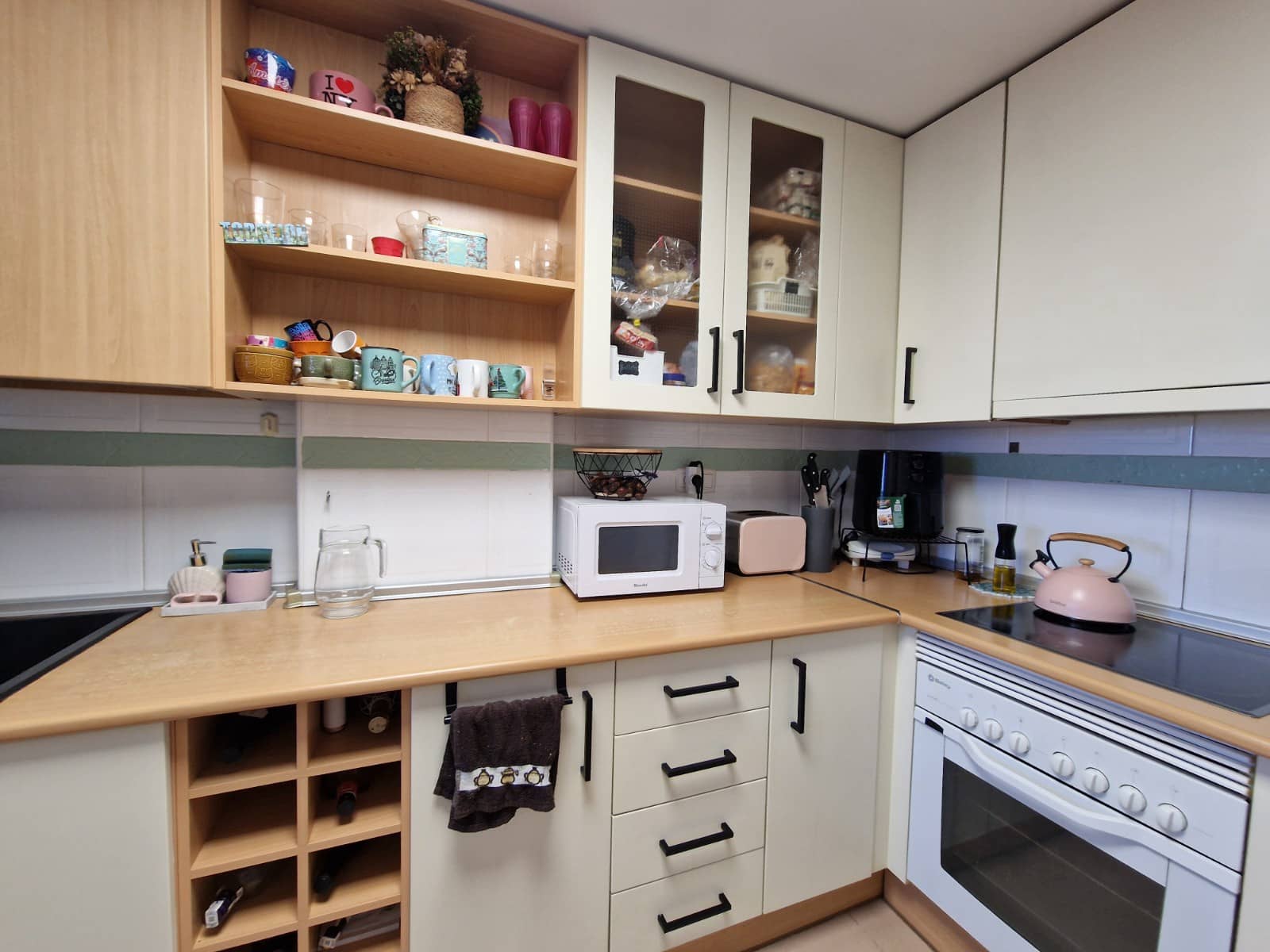 3 quarto Apartamento para venda em Guardamar del Segura com piscina - 239 000 € (Ref: 9498899)