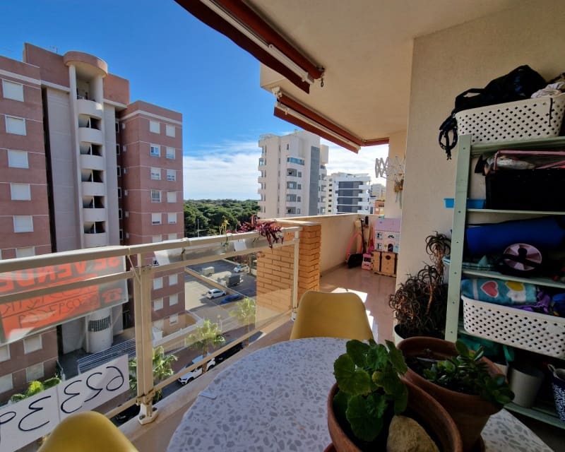 3 quarto Apartamento para venda em Guardamar del Segura com piscina - 239 000 € (Ref: 9498899)