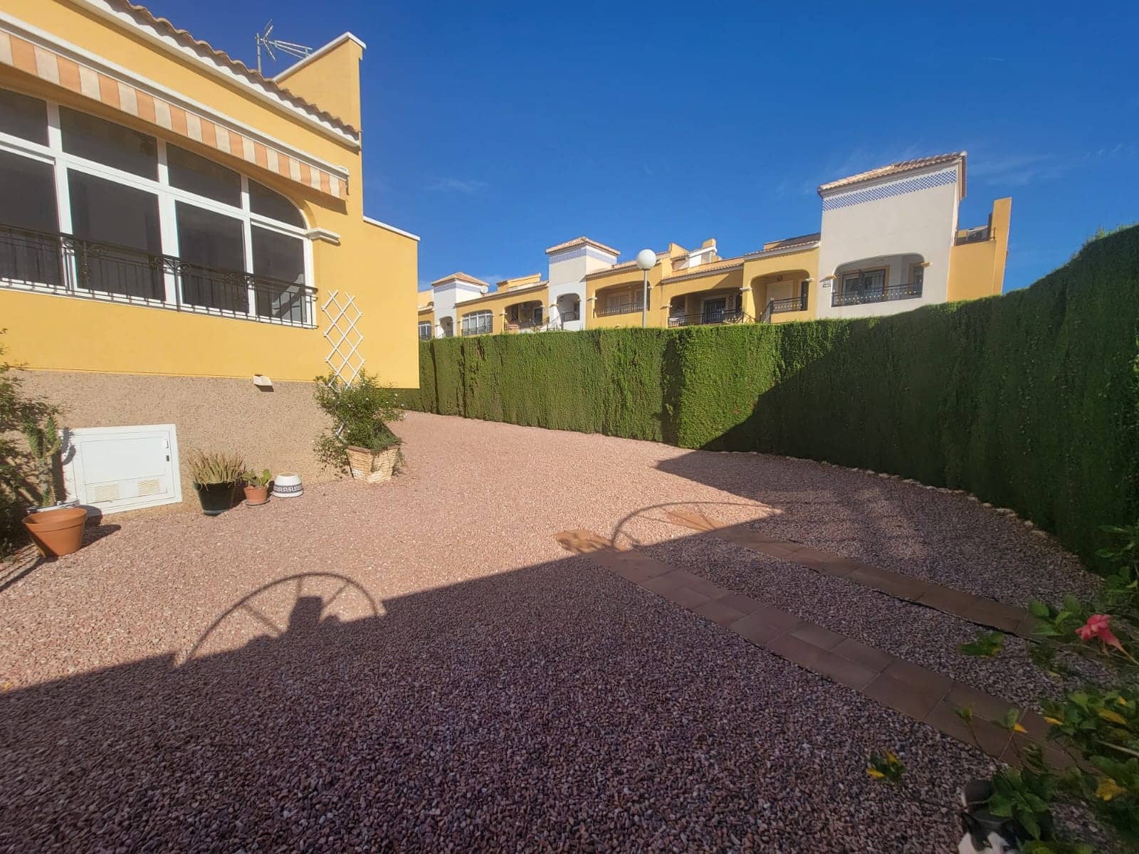 3 sovrum Bungalow till salu i Los Montesinos med pool - 215 000 € (Ref: 9502088)