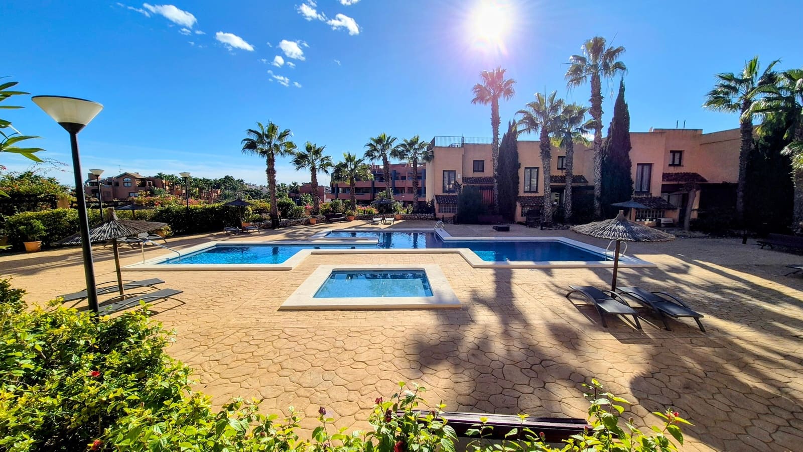 2 bedroom Apartment for sale in Villamartin with pool - € 235,000 (Ref: 9503969)