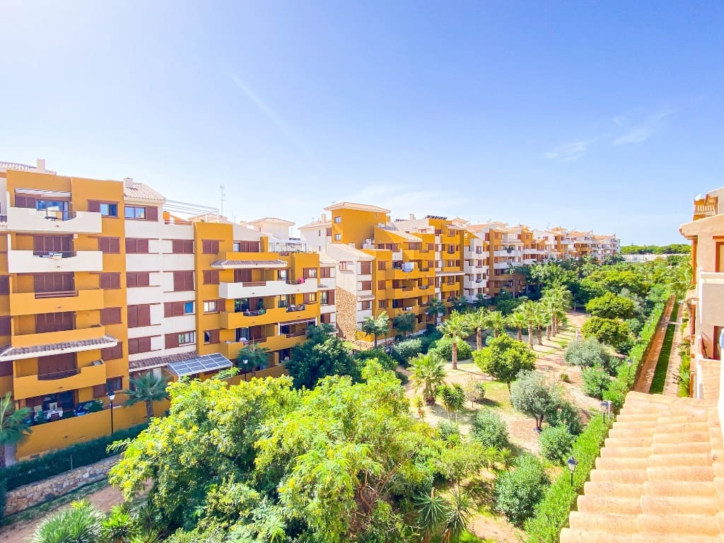 2 soverom Leilighet til salgs i Orihuela Costa med svømmebasseng - € 270 000 (Ref: 9508786)