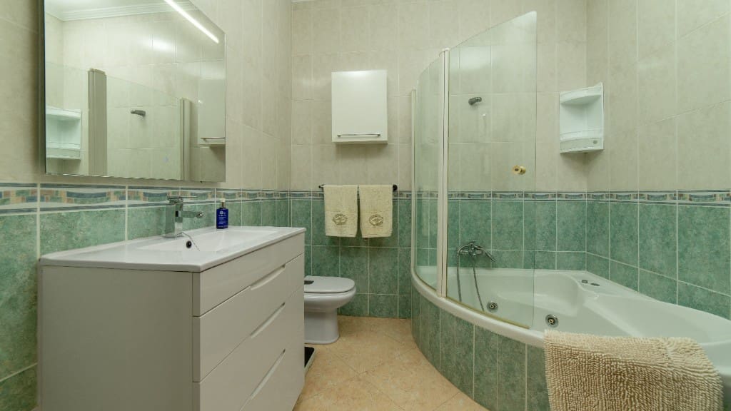 2 bedroom Villa for sale in Los Altos with pool - € 290,000 (Ref: 9508790)