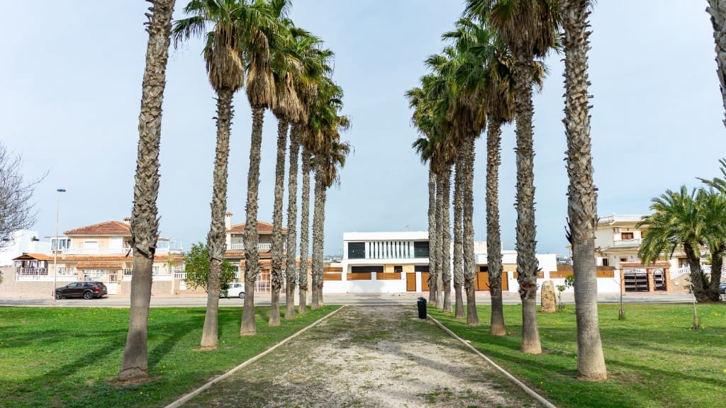 2 bedroom Villa for sale in Los Altos with pool - € 290,000 (Ref: 9508790)