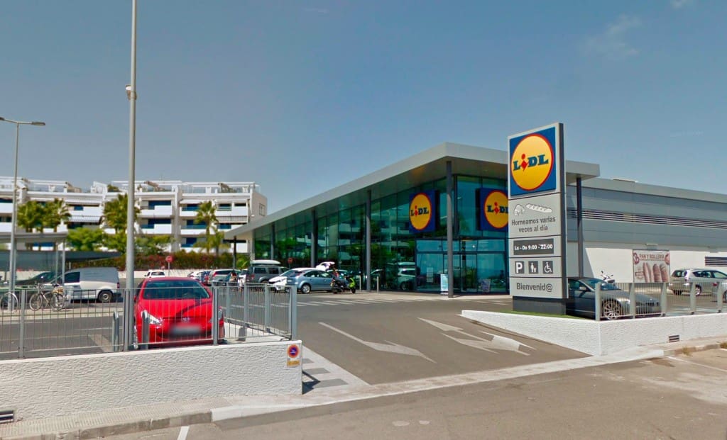 2 bedroom Apartment for sale in Playa Flamenca with pool - € 270,000 (Ref: 9508791)