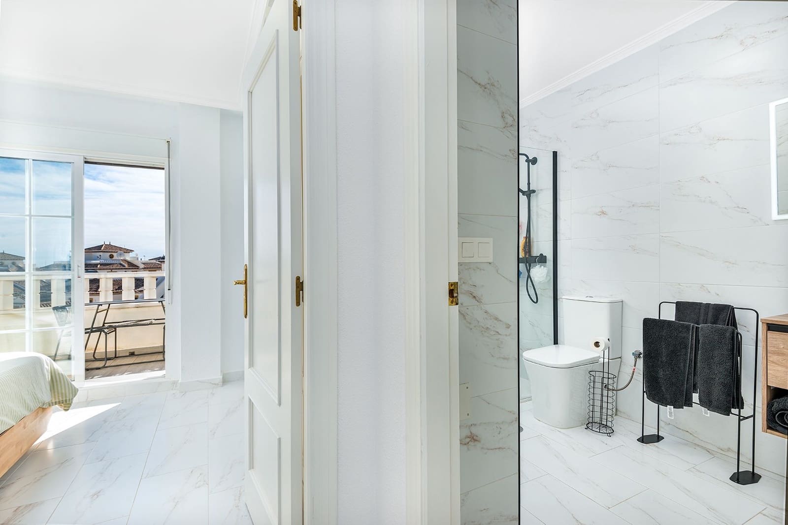 3 bedroom Villa for sale in Cabo Roig with pool - € 365,000 (Ref: 9508801)