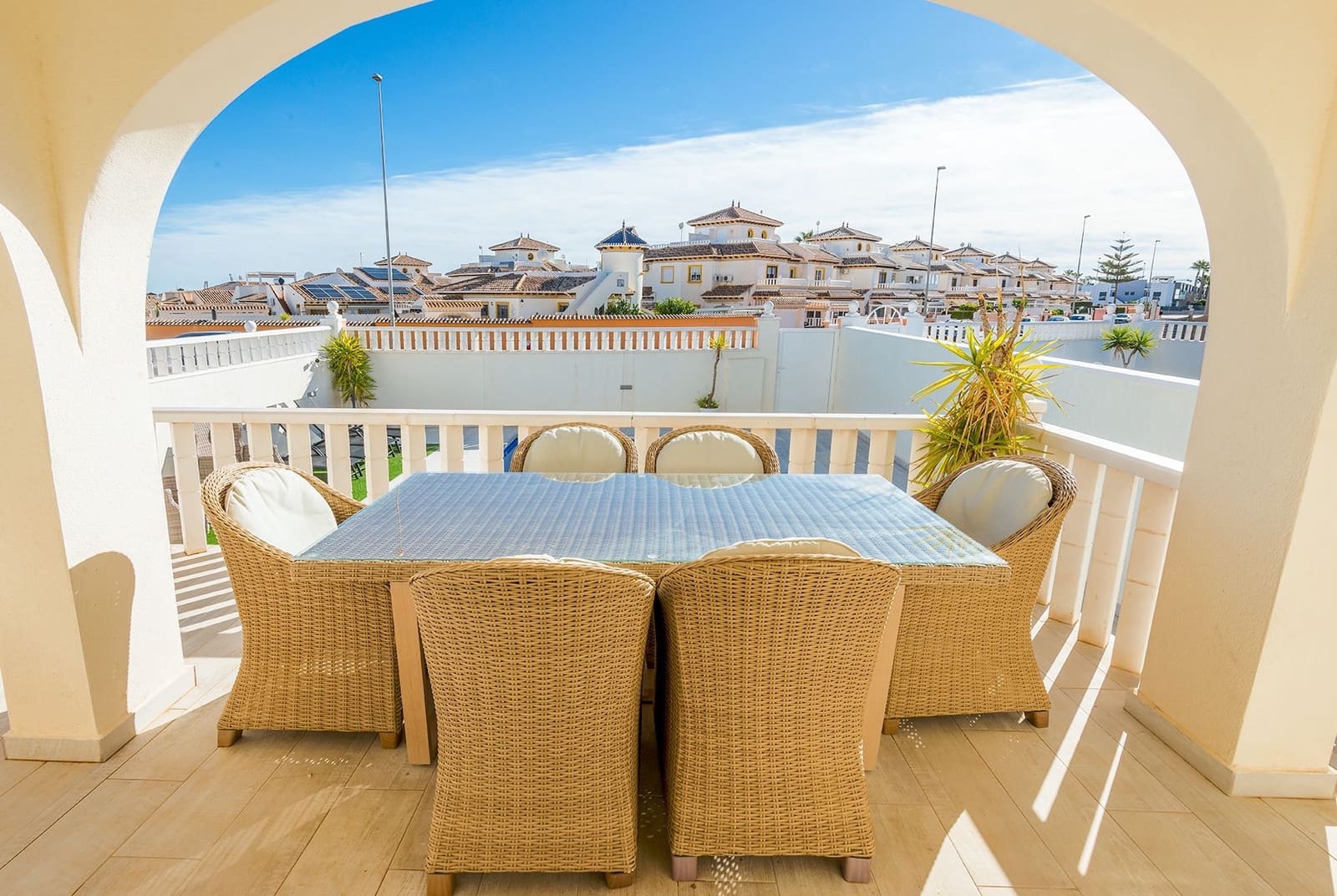 3 bedroom Villa for sale in Cabo Roig with pool - € 365,000 (Ref: 9508801)