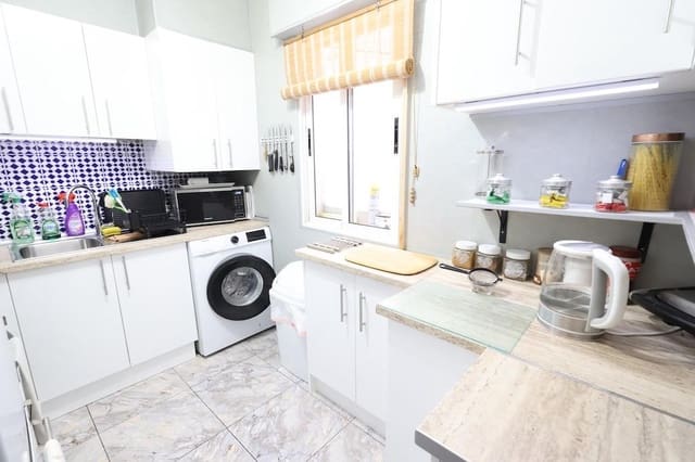 3 bedroom Apartment for sale in Paraje Natural, Torrevieja with pool - € 139,000 (Ref: 9508802)