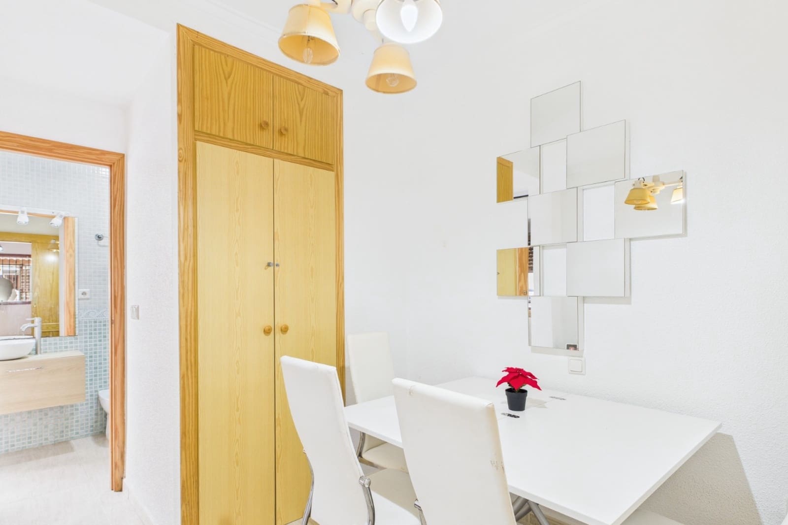 3 quarto Casa em Banda para venda em Los Alcazares - 150 000 € (Ref: 9511947)