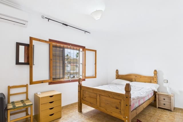3 quarto Casa em Banda para venda em Los Alcázares - 150 000 € (Ref: 9511947)