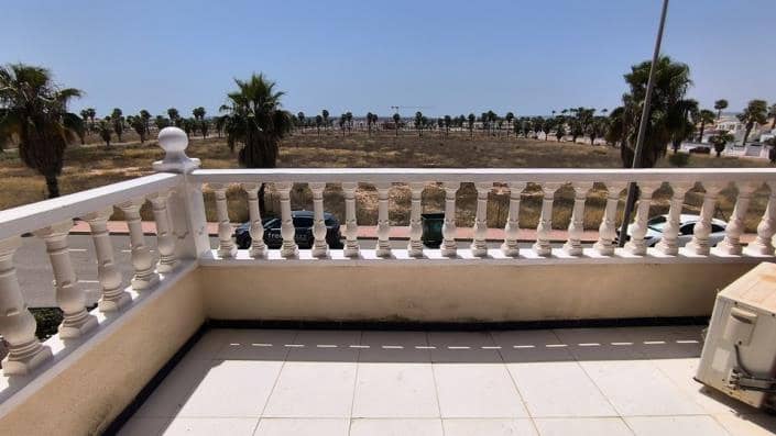 3 bedroom Townhouse for sale in Dona Pepa with pool - € 290,000 (Ref: 9513288)