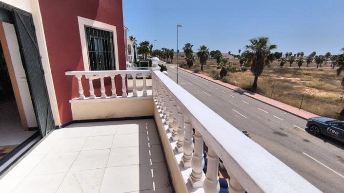 3 bedroom Townhouse for sale in Dona Pepa with pool - € 290,000 (Ref: 9513288)