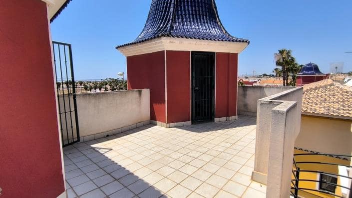 3 bedroom Townhouse for sale in Dona Pepa with pool - € 290,000 (Ref: 9513288)