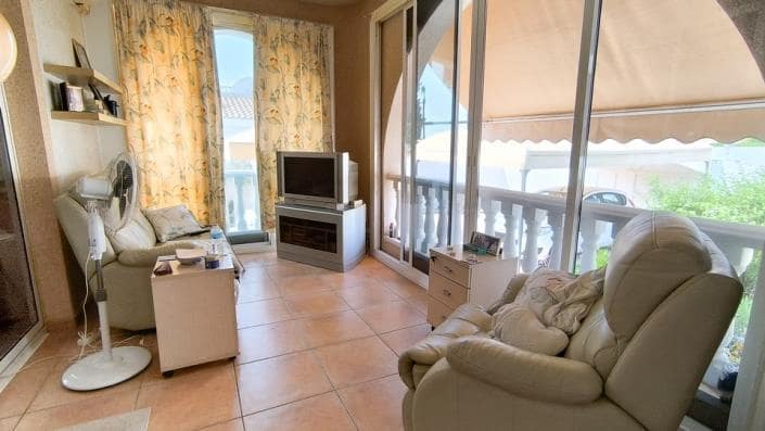 3 bedroom Villa for sale in Pueblo Bravo with pool - € 450,000 (Ref: 9513291)