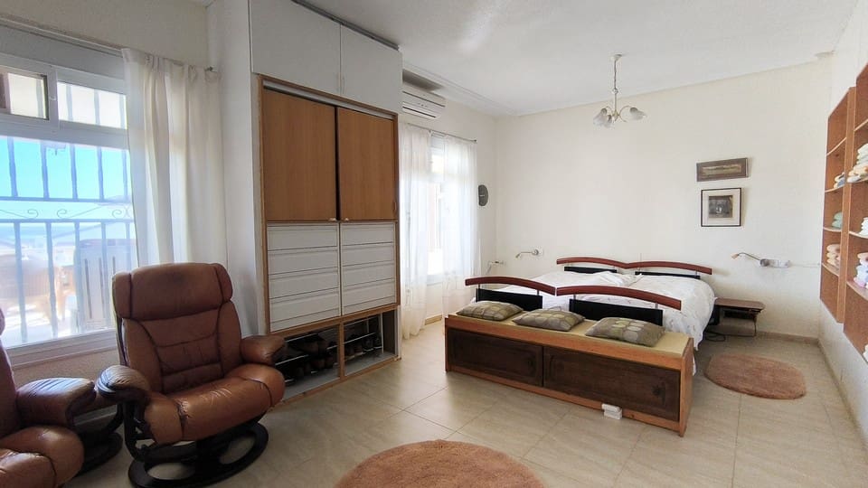 3 bedroom Villa for sale in Ciudad Quesada with pool - € 525,000 (Ref: 9513293)