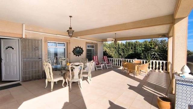 3 bedroom Villa for sale in Ciudad Quesada, Rojales with pool - € 525,000 (Ref: 9513293)